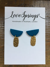 Load image into Gallery viewer, Marrakech Semi Circle Hammered Brass Drop